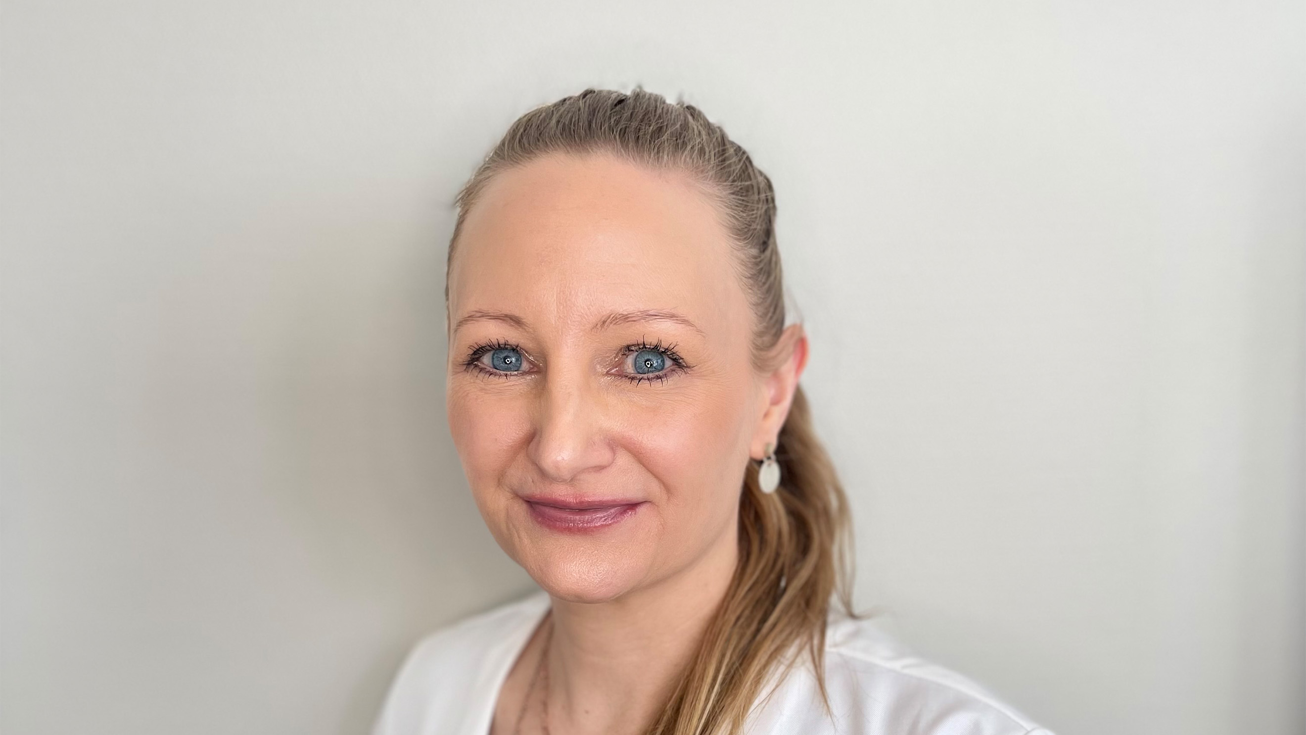 Frau Sandra Baumgartner